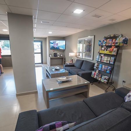 Hotel Miguel Sanchez Alhaurín de la Torre Екстериор снимка